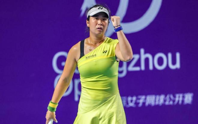 施晗2-0淘汰雅斯特列姆斯卡,晋级WTA250广州站8强